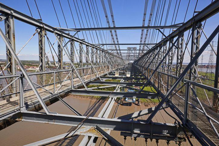 Wielka metalowa konstrukcja